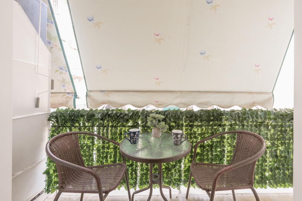 Boutique Acropolis Apartment By Cloudkeys - Just 5 Minutes Walk To Acropolis Museum Athen Eksteriør bilde