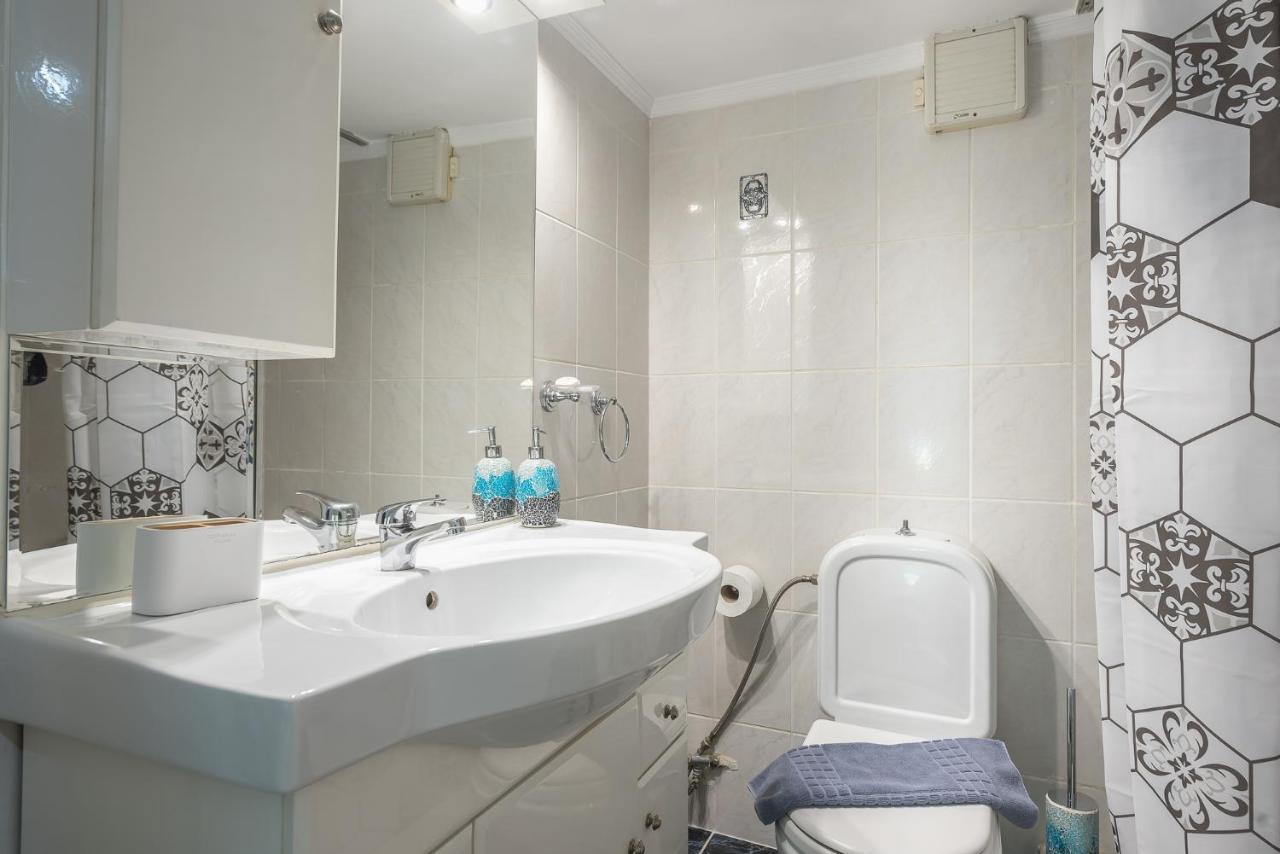 Boutique Acropolis Apartment By Cloudkeys - Just 5 Minutes Walk To Acropolis Museum Athen Eksteriør bilde