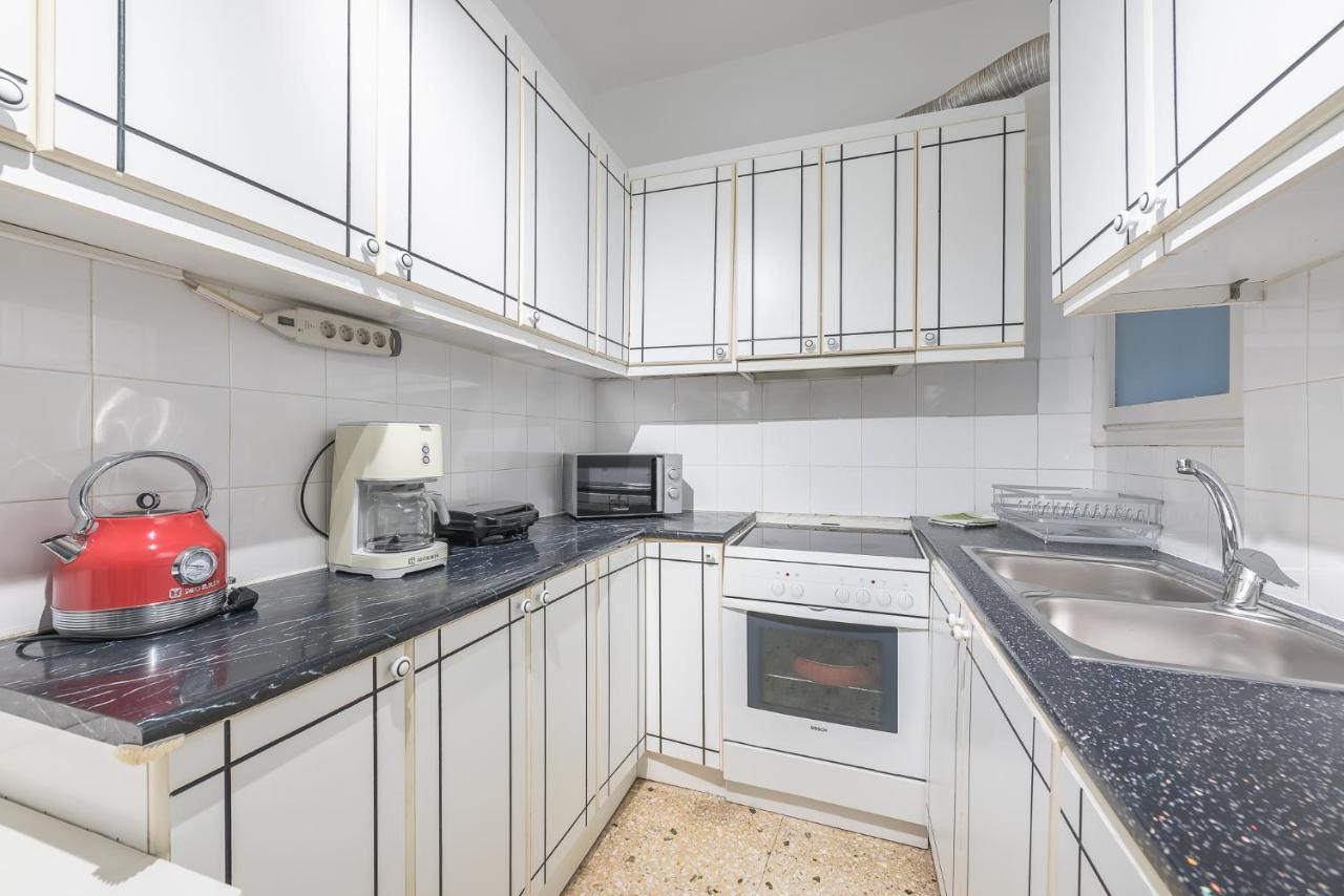 Boutique Acropolis Apartment By Cloudkeys - Just 5 Minutes Walk To Acropolis Museum Athen Eksteriør bilde